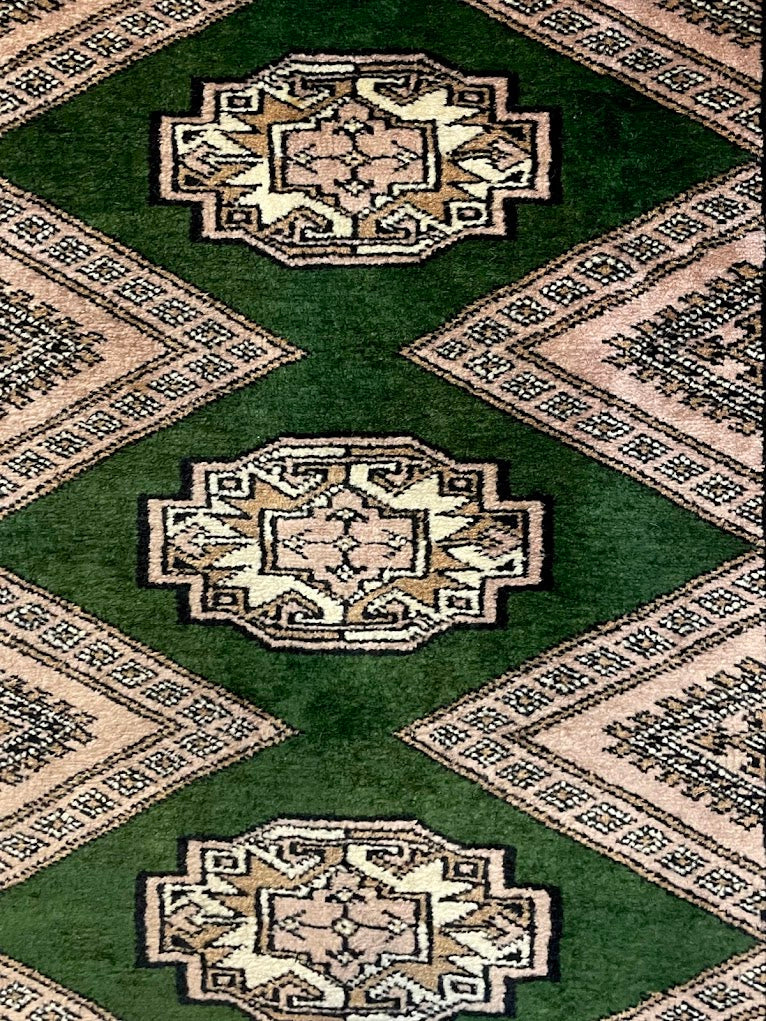 Pak Bukhara 2'7 x 12'3