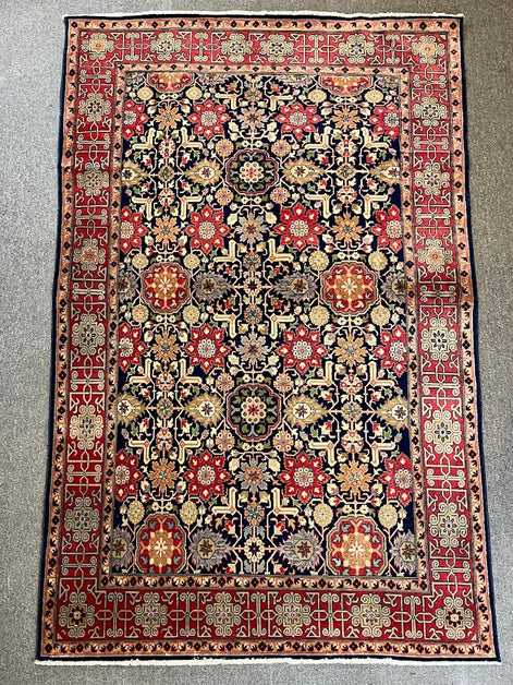 Turkish Hereke 4'5 x 6'1