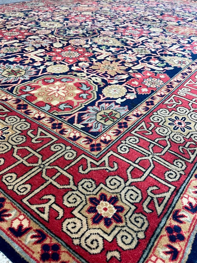 Turkish Hereke 4'5 x 6'1