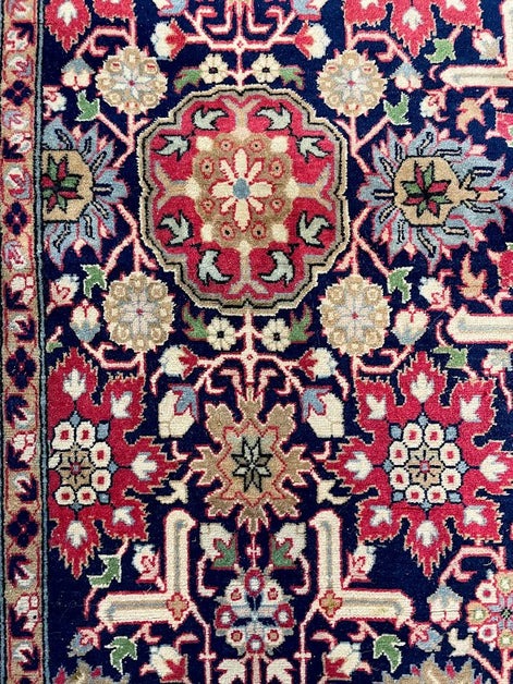 Turkish Hereke 4'5 x 6'1