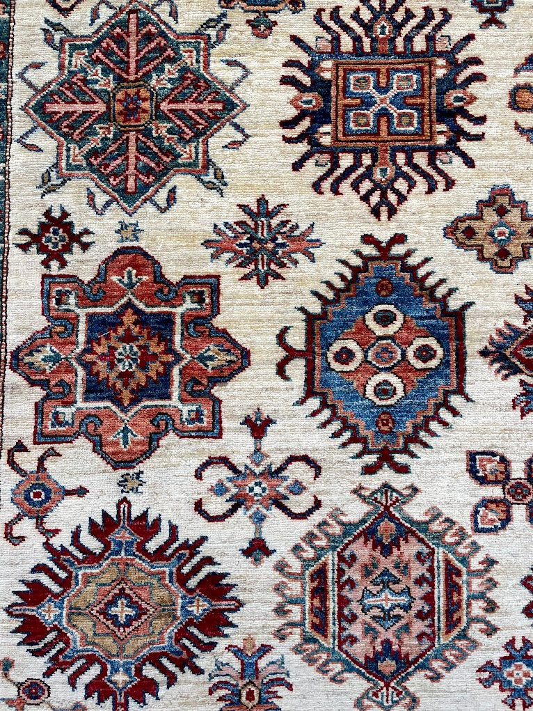 Afghan Hazara 8'2 x 9'10