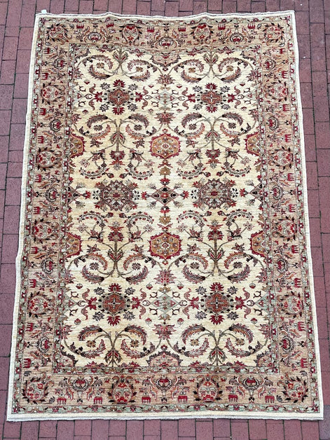 Afghan Ashina 6'2 x 9'6