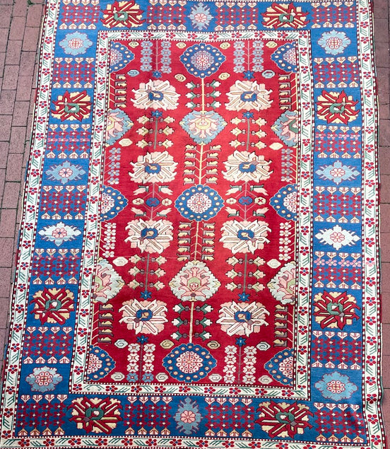 Turkish Ayvacik 7'4 x 11'0