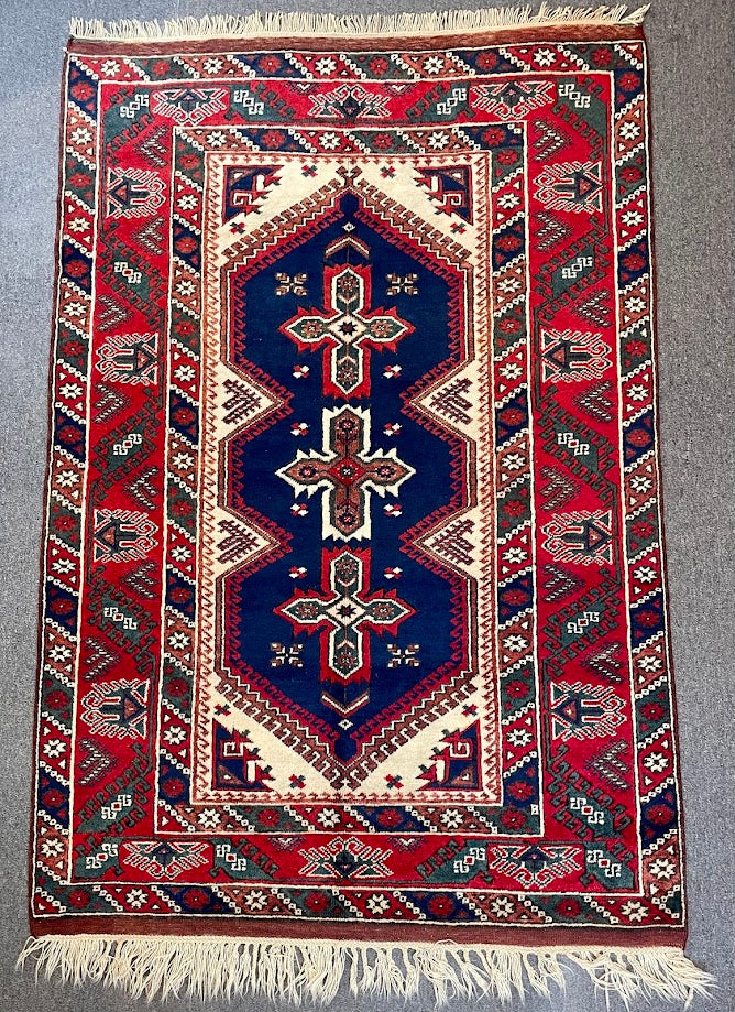 Turkish Dosemealti 4'4 x 6'4