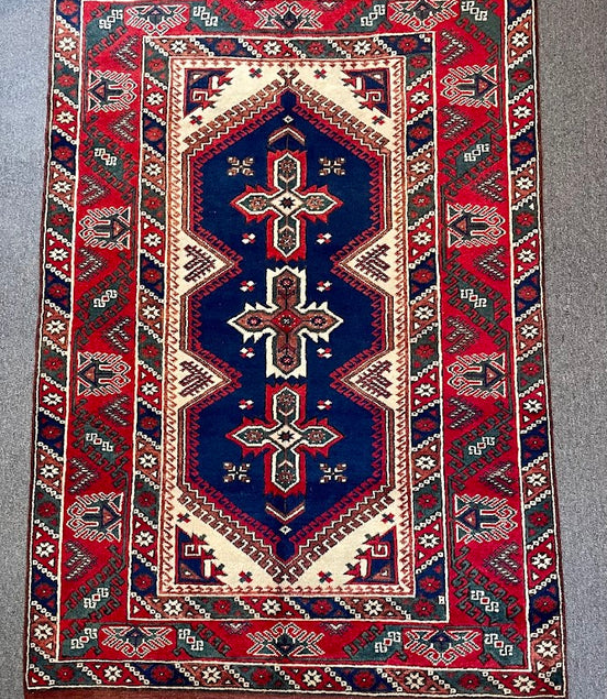 Turkish Dosemealti 4'4 x 6'4