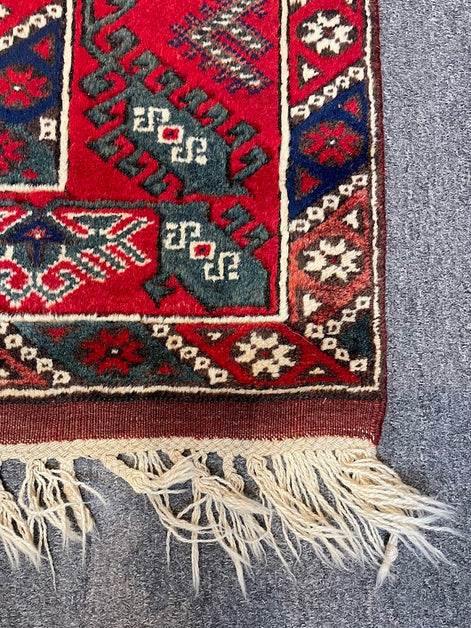 Turkish Dosemealti 4'4 x 6'4