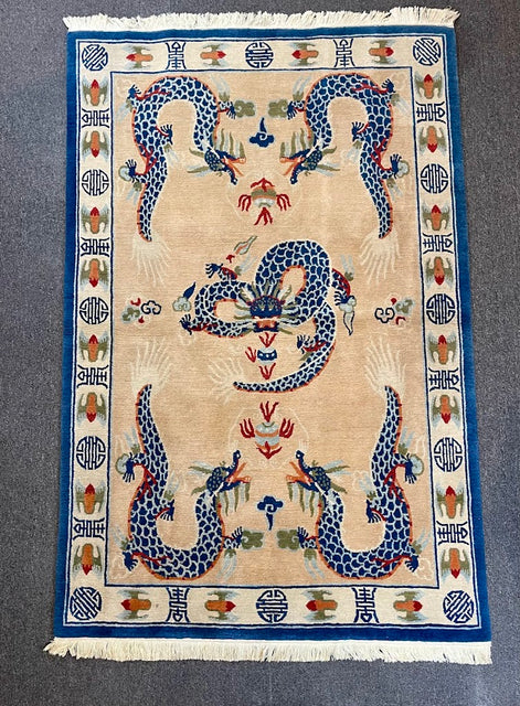 Tibetan Dragon 3'10 x 6'0
