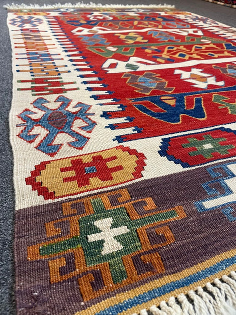 Turkish Nuzumlu Kilim 3'6 x 5'3