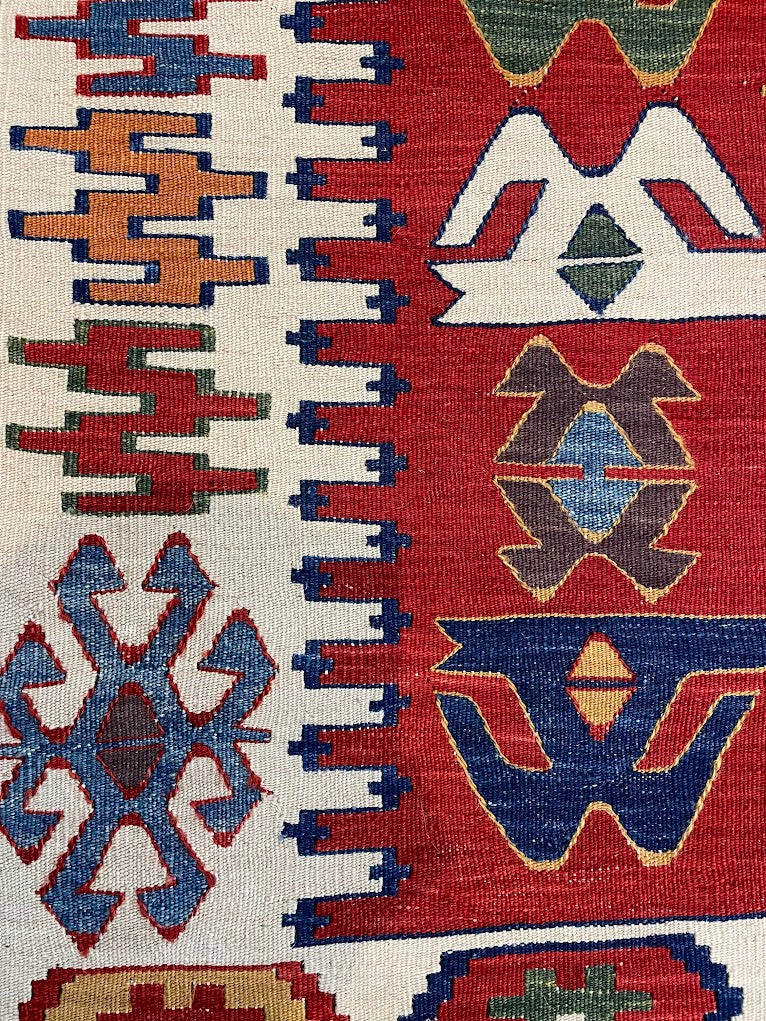 Turkish Nuzumlu Kilim 3'6 x 5'3