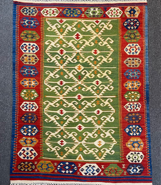 Turkish Nuzumlu Kilim 3'7 x 4'11
