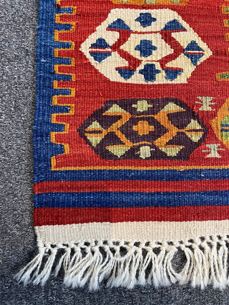 Turkish Nuzumlu Kilim 3'7 x 4'11