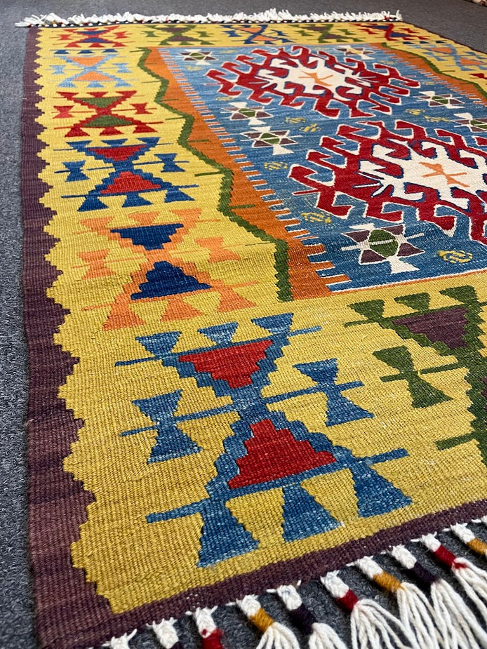 Turkish Nuzumlu Kilim 3'7 x 4'9