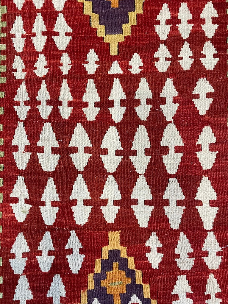 Turkish Nuzumlu Kilim 2'4 x 6'6