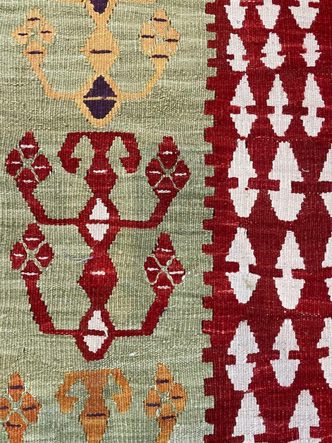 Turkish Nuzumlu Kilim 2'4 x 6'6