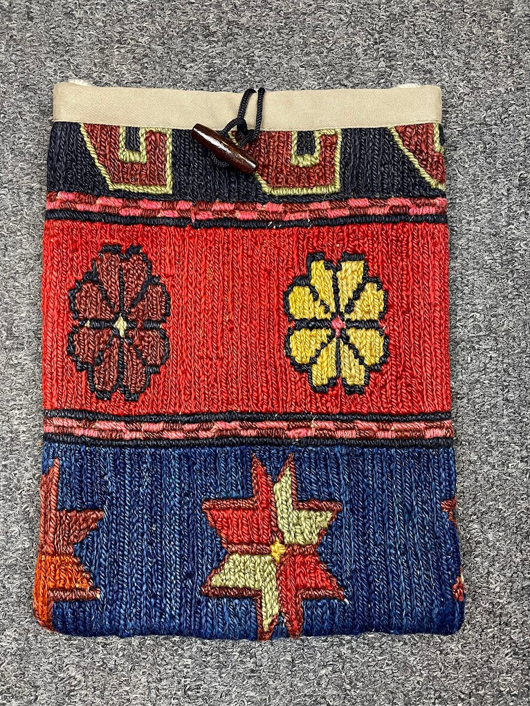 Caucasian Sumak Purse - Medium