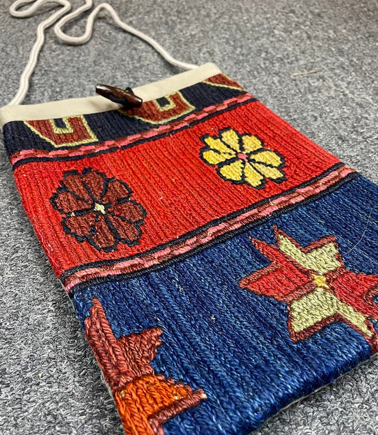 Caucasian Sumak Purse - Medium