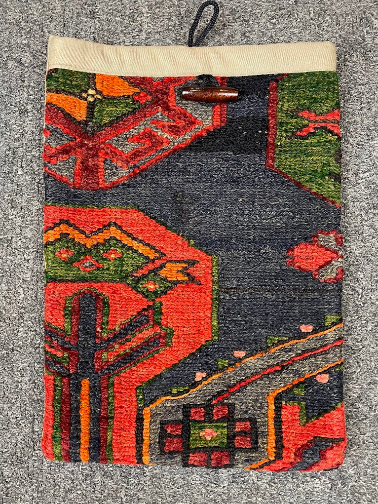 Caucasian Sumak Purse - Small