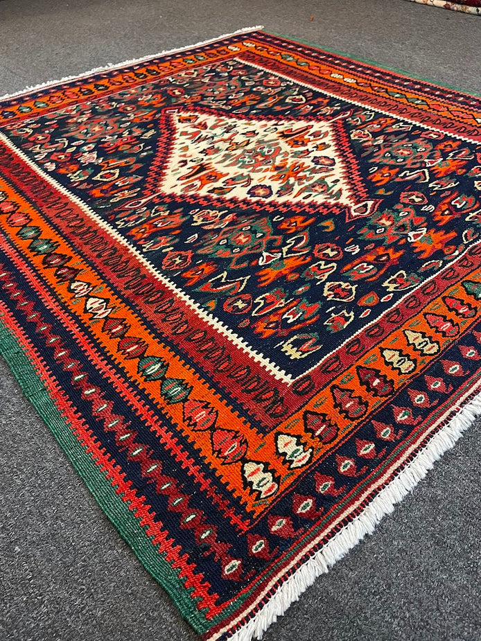 Iranian Senneh 3'10 x 4'2