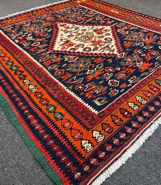 Iranian Senneh 3'10 x 4'2