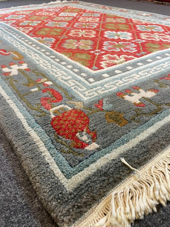 Tibetan Shirla Metole 3'11 x 5'9