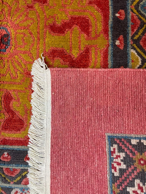 Tibetan Double Dorjee 4'9 x 4'11