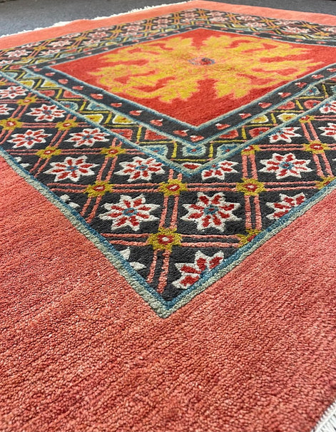 Tibetan Double Dorjee 4'9 x 4'11