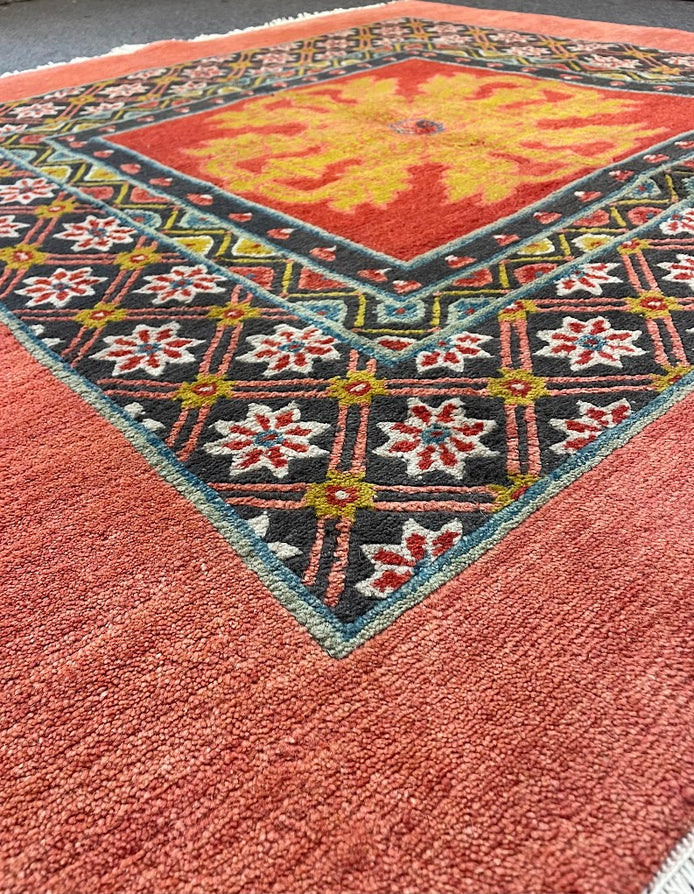 Tibetan Double Dorjee 4'9 x 4'11