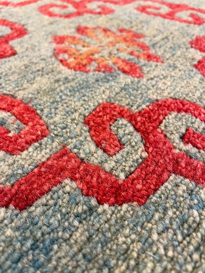 Tibetan Dorjee 3'11 x 5'10