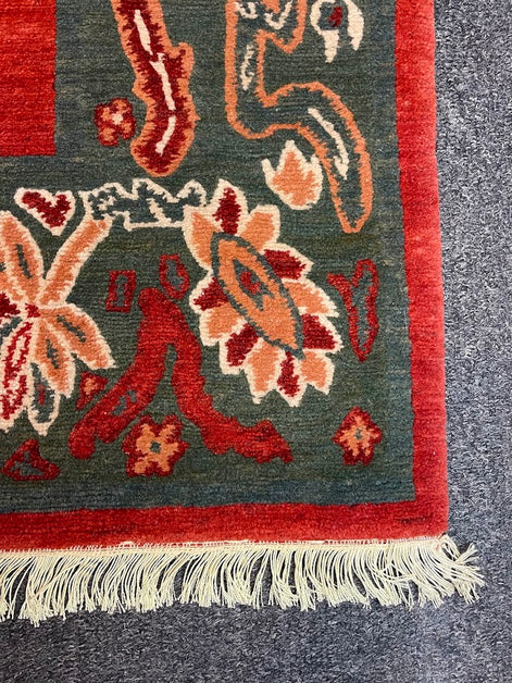 Tibetan Thaghyeul 4'1 x 5'11