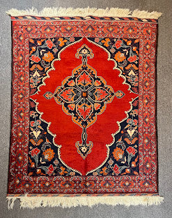 Afghan Khal Mahmadi 4'10 x 5'11