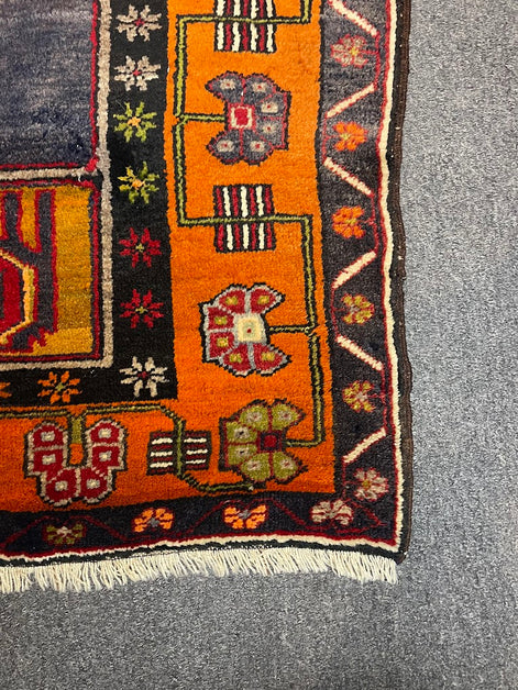 Turkish Yahyali 4'3 x 8'8