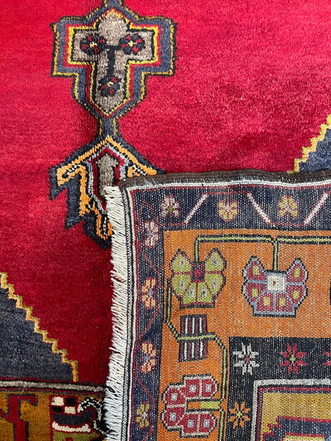 Turkish Yahyali 4'3 x 8'8