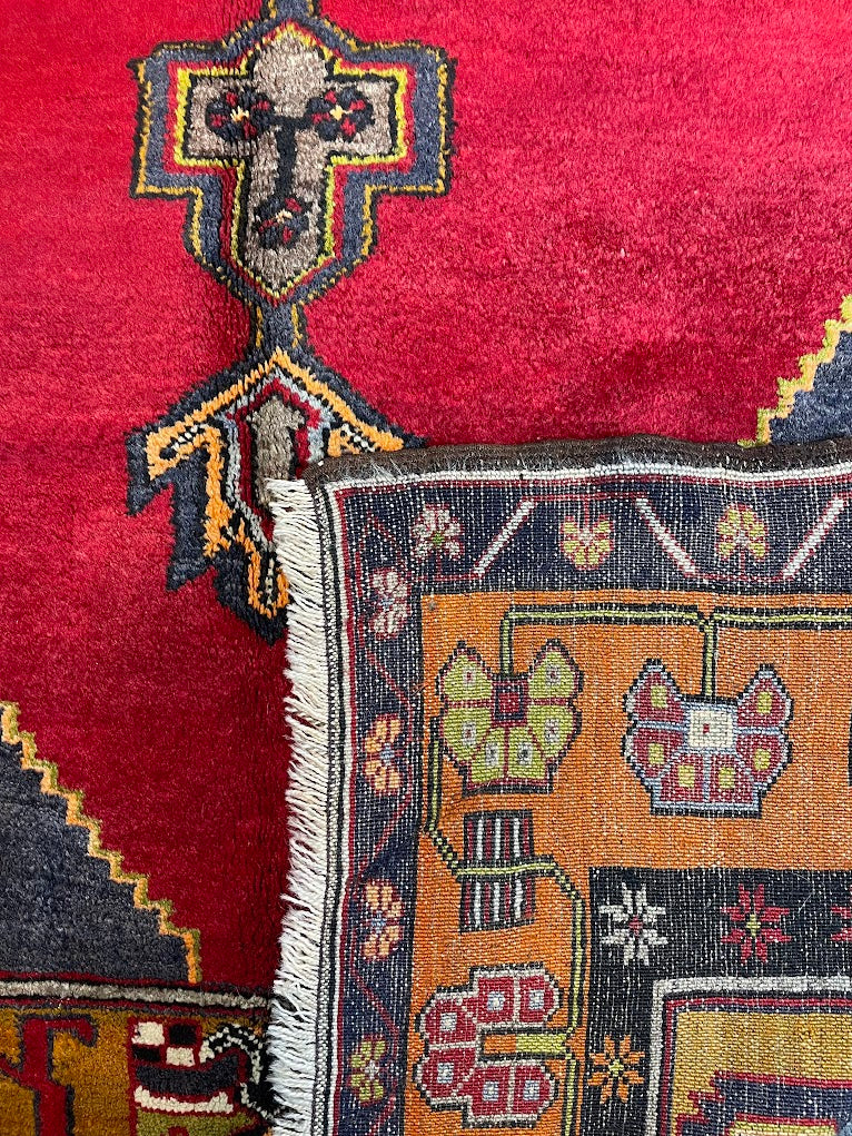 Turkish Yahyali 4'3 x 8'8