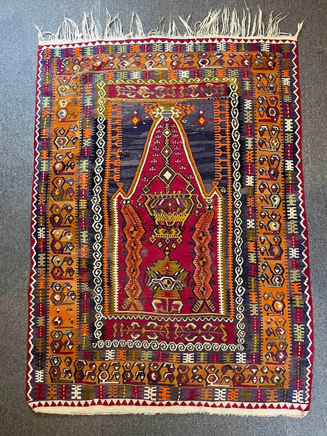 Turkish Kayseri Prayer Kilim 4'4 x 6'0