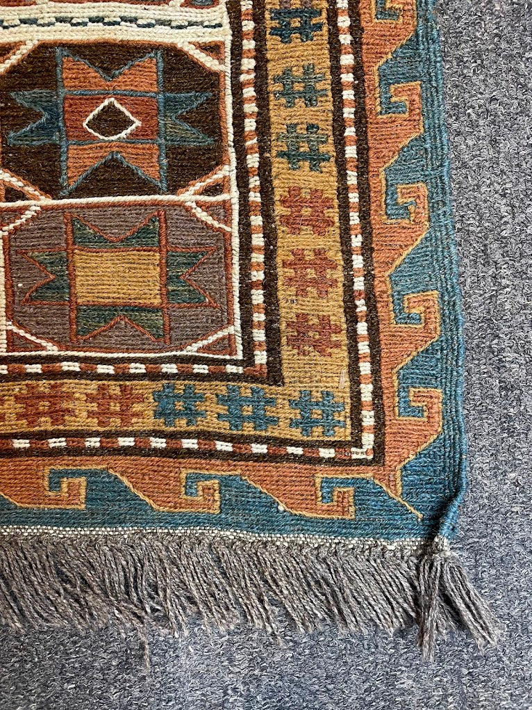 Turkmen Sumak 4'9 x 5'3