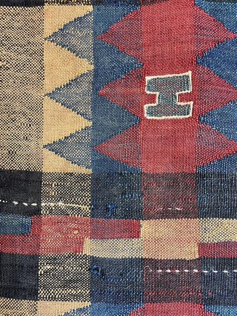 Caucasian Sofra 4'6 x 6'5