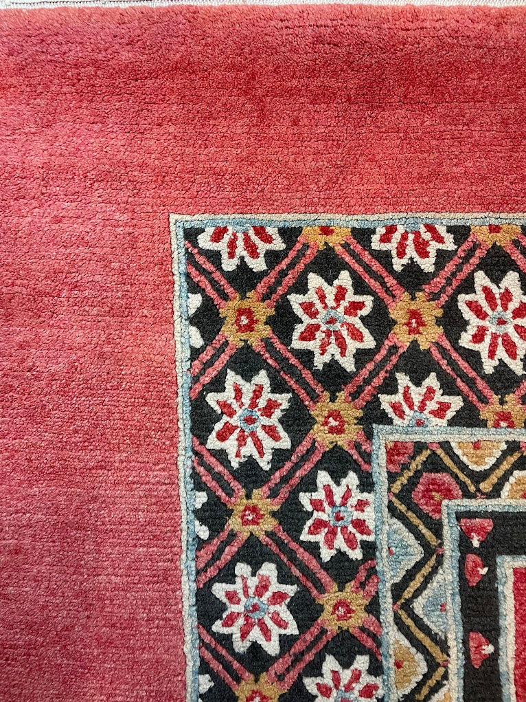 Tibetan Dorjee 5'0 x 5'0