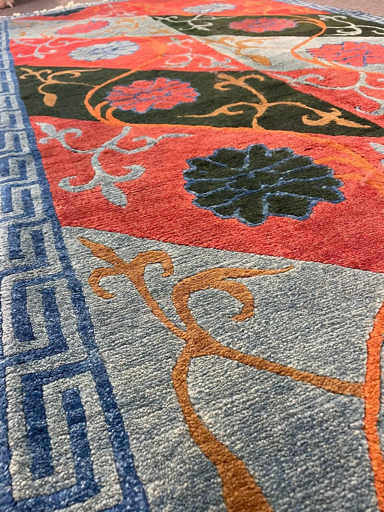 Tibetan Lotus 4'0 x 7'10