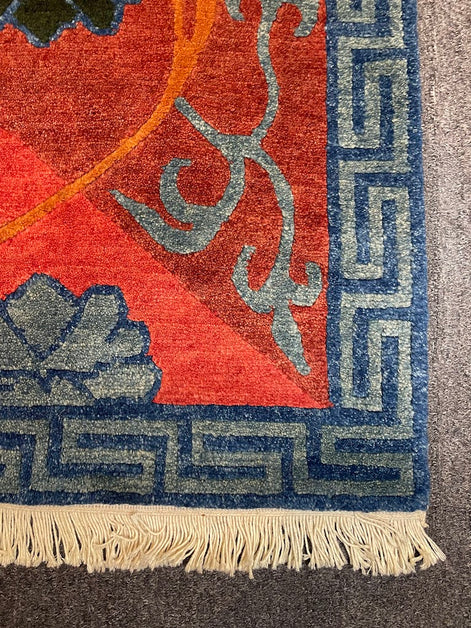 Tibetan Lotus 4'0 x 7'10