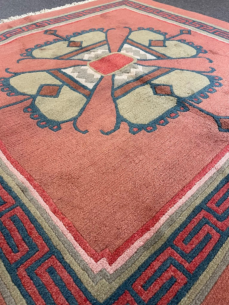 Tibetan Double Dorjee 4'9 x 4'11