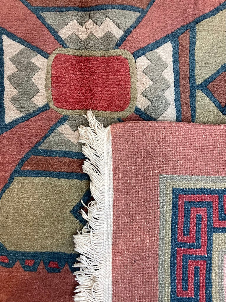 Tibetan Double Dorjee 4'9 x 4'11