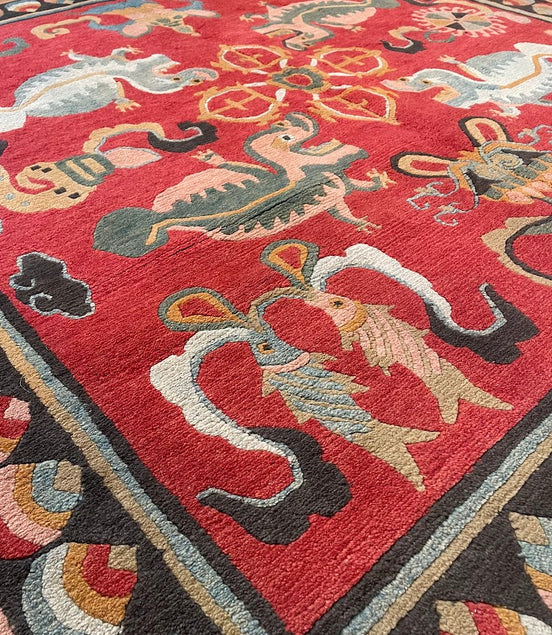 Tibetan Dancing Dragon 5'10 x 6'2