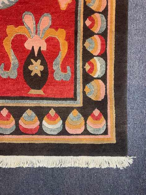 Tibetan Dancing Dragon 5'10 x 6'2