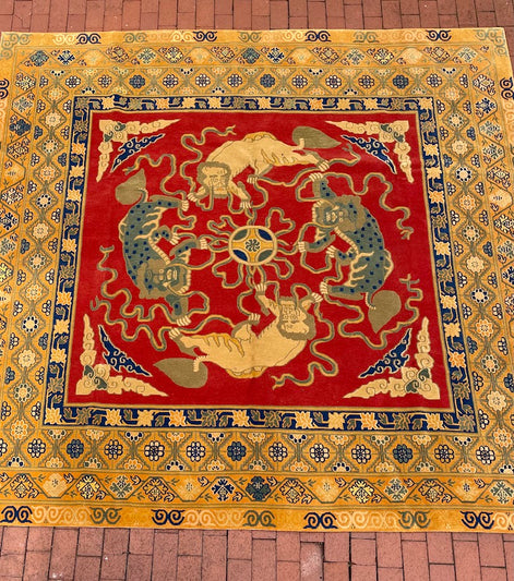Tibetan Yenching Foo Lion 8'11 x 9'0