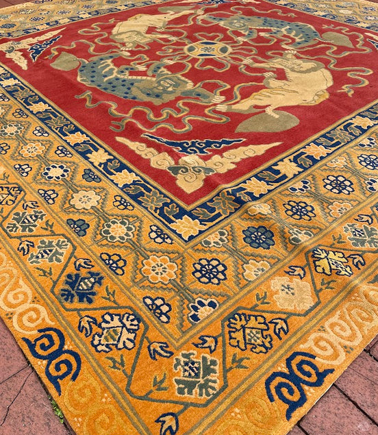 Tibetan Yenching Foo Lion 8'11 x 9'0