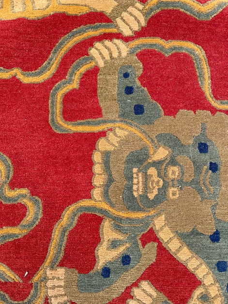 Tibetan Yenching Foo Lion 8'11 x 9'0