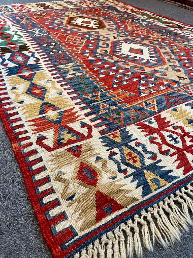 Turkish Kilim 4'0 x 5'7