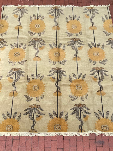 Tibetan Sunflower 8'0 x 9'11