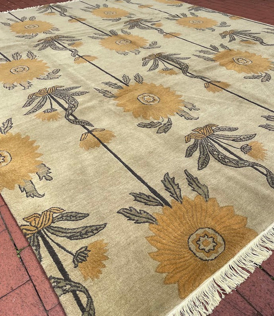 Tibetan Sunflower 8'0 x 9'11