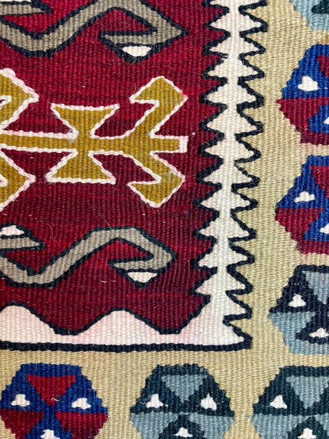 Turkish Nuzumlu 3'7 x 5'10